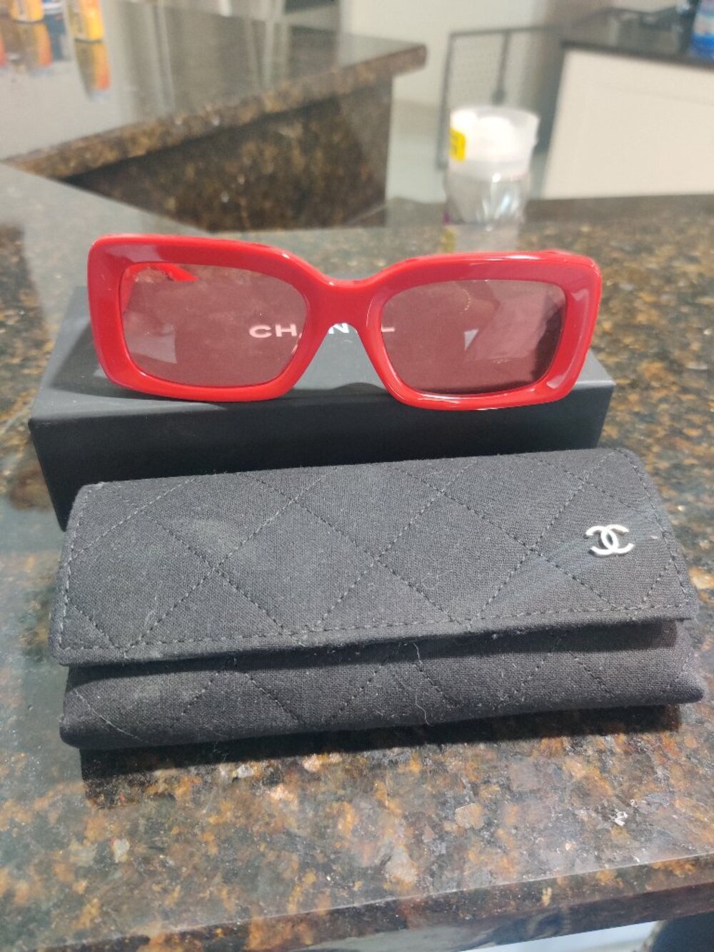 CHANEL Pop Effervescence style sunglasses New